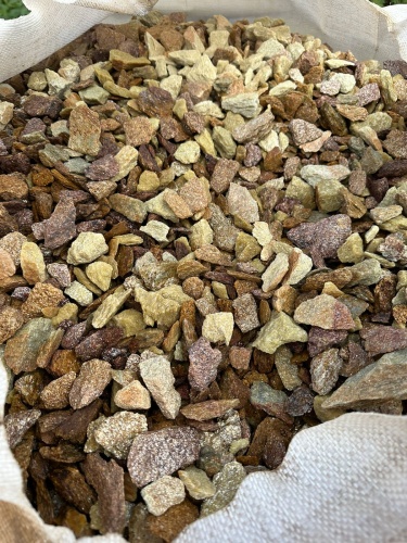 Златолит персиковый декоративная каменная крошка купить в Миньяре