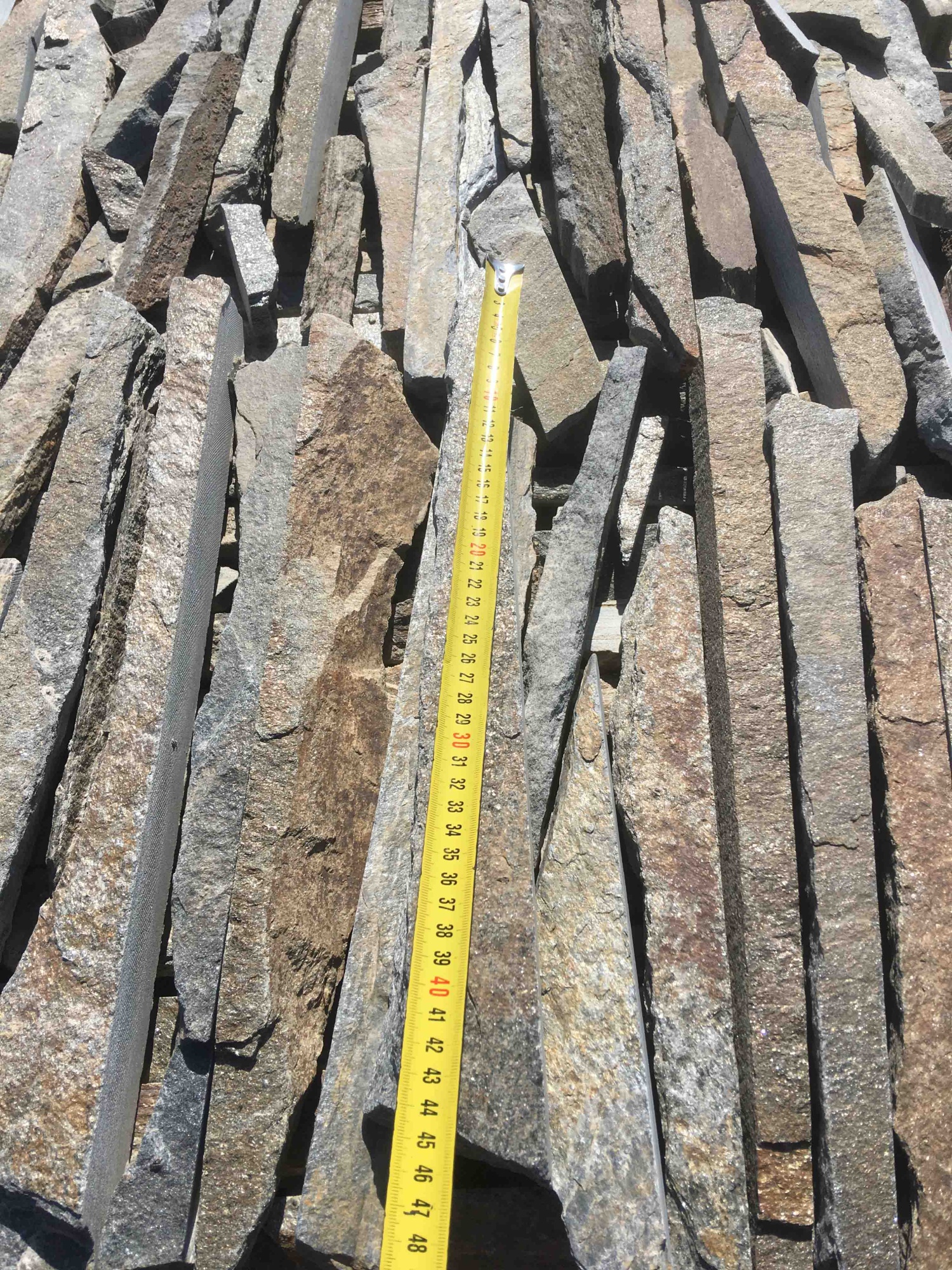 Горбушка златолит мультиколор для облицовки купить в Миньяре