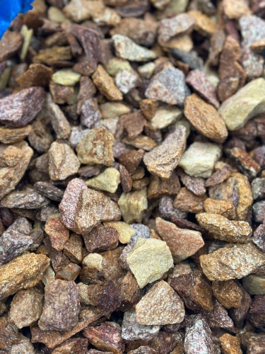 Златолит персиковый декоративная каменная крошка купить в Миньяре