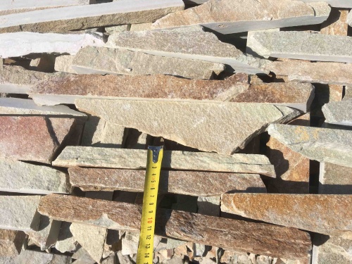 Горбушка златолит золотистый для облицовки купить в Миньяре