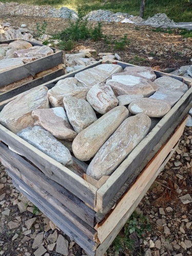 Златолит жёлтый, жёлто-зелёный глыбки и валуны для ланшафтного дизайна купить в Миньяре