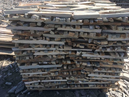 Горбушка златолит золотистый для облицовки купить в Миньяре