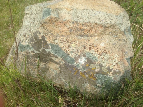 Гигантские зелёные валуны для ландшафтного дизайна весом более 5 тонн купить в Миньяре