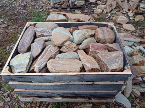 Златолит жёлтый, жёлто-зелёный глыбки и валуны для ланшафтного дизайна купить в Миньяре