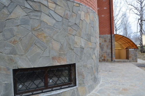 Плитняк златолит Уральский для цоколя, отмостки купить в Миньяре